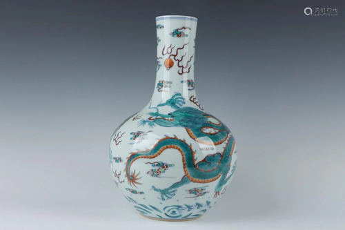 DOUCAI 'DRAGON AND PEARL' PORCELAIN CELESTIAL VASE