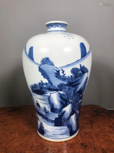 BLUE AND WHITE LANDSCAPE MEIPING VASE