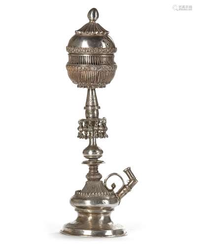 A SILVER HUQQA PIPE, INDIA, 19TH-20TH CENTURY