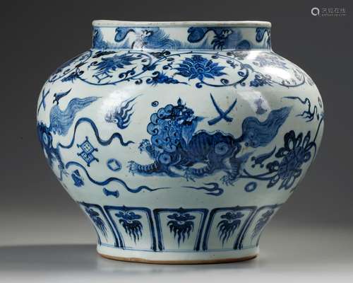 A LARGE CHINESE BLUE AND WHITE ' JAR, YUAN-STYLE,QING DYNAST...