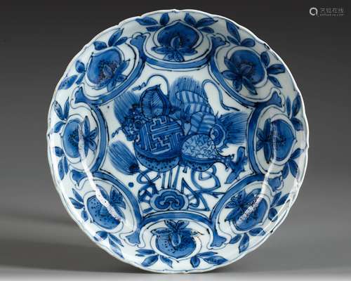 A CHINESE BLUE AND WHITE SCALLOPED RIM DISH, WANLI PERIOD (1...