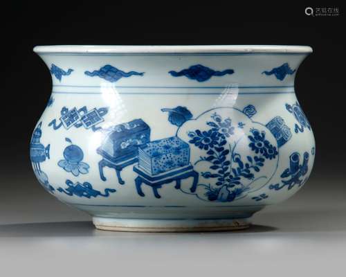 A BLUE AND WHITE HUNDRED ANTIQUES CENSER, KANGXI PERIOD (166...