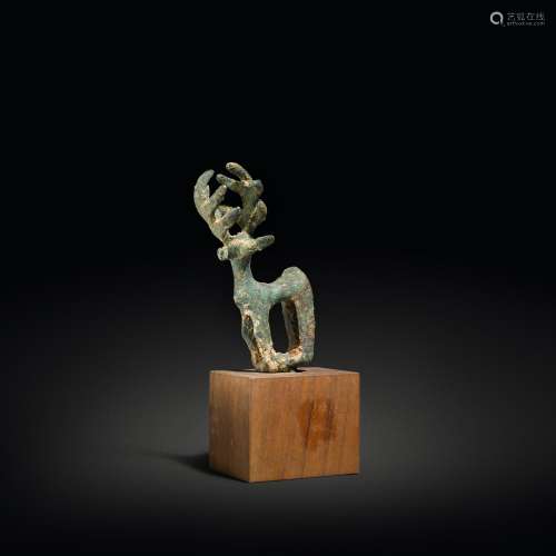 A bronze 'stag' fitting, 4th / 3rd century BC | 公元前四 / 三...