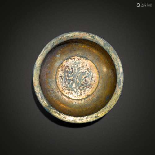 A gilt-bronze 'cloud scroll' washer, Western Han dynasty | 西...