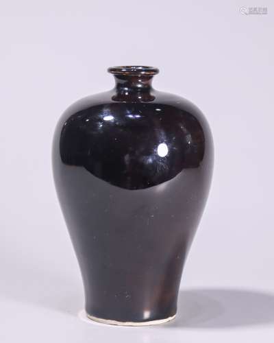 定窯黑釉梅瓶