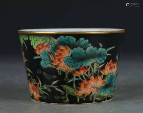 A famille-rose 'floral' cup