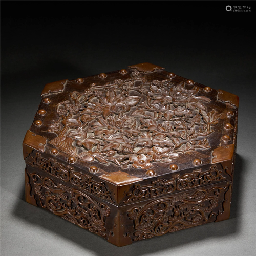 CHINESE WOOD BOX AND COVER