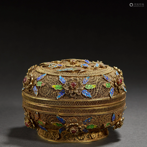 CHINESE PARCEL-GILT SILVER FILIGREE AND ENAMEL BOX,QING