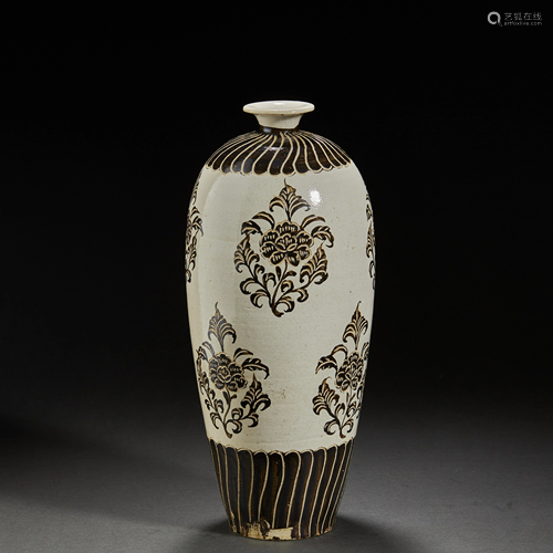 CHINESE CIZHOU TYPE PORCELAIN VASE,SONG DYNASTY