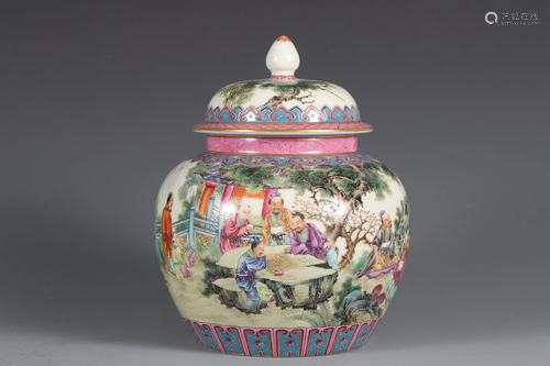 CHINESE FAMILLE ROSE PORCELAIN JAR AND COVER,QING