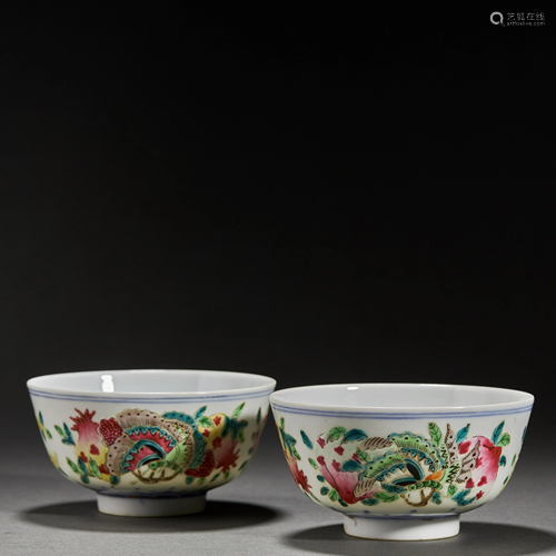 CHINESE A PAIR OF FAMILLE ROSE PORCELAIN BOWLS,QING