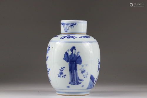 CHINESE BLUE AND WHITE PORCELAIN JAR AND COVER,QING