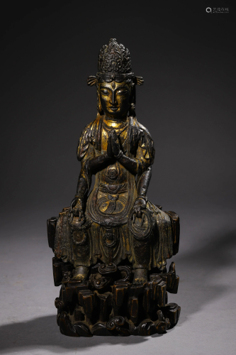 A Gilt Bronze seated Guanyin Bodhisattva Statue