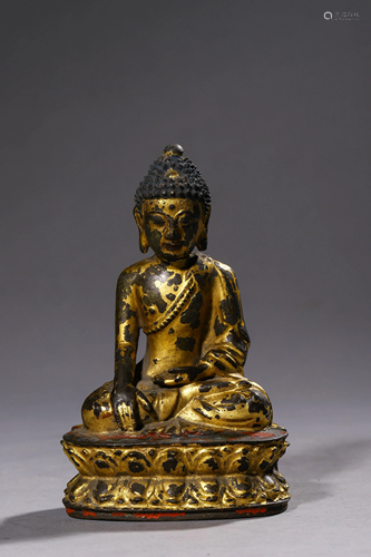 A Gilt Bronze Sakyamuni Buddha Statue