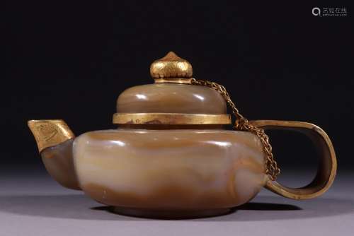 明 玛瑙包银鎏金茶壶