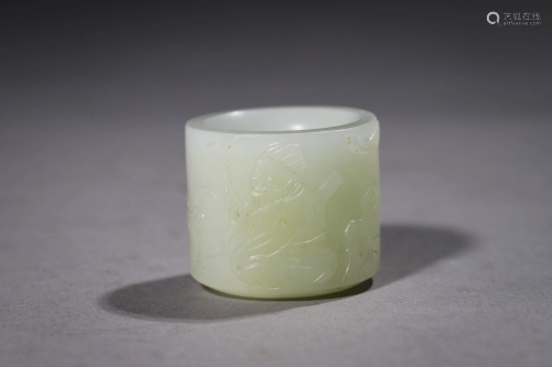 A Carved White Jade Archer's Ring