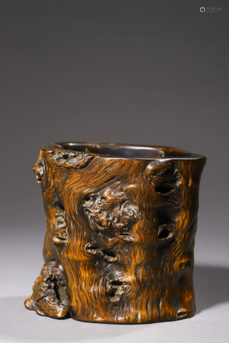 A Carved Wooden Brushpot