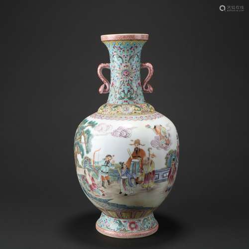 Chinese Famille Rose Porcelain Bottle