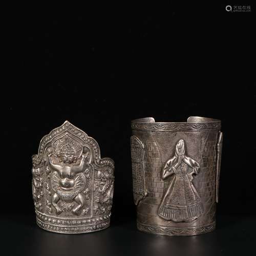 Chinese A Set Of Silver Wrist Support