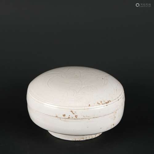 Chinese Ding Kiln Porcelain Carved Powder Box