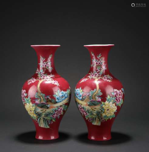 Chinese A Pair Of Famille Rose Porcelain 