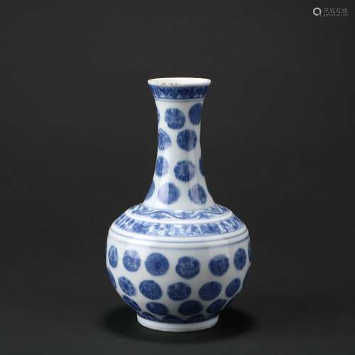 Chinese Porcelain Bottle