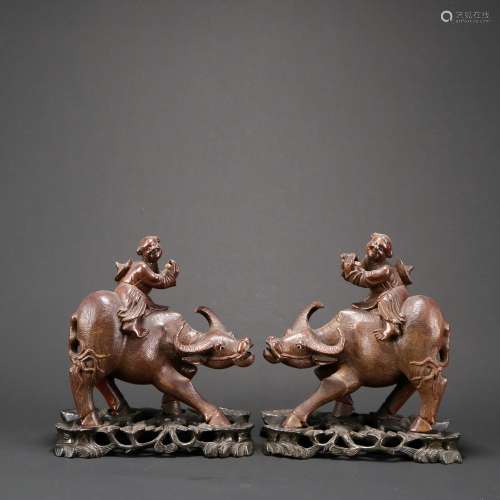 Chinese A Pair Of Woodcarving Ornaments