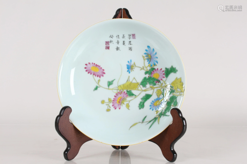 A Chinese Poetry-framing Porcelain Fortune Plate