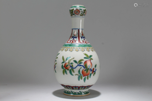 A Chinese Peach-fortune Porcelain Fortune Vase