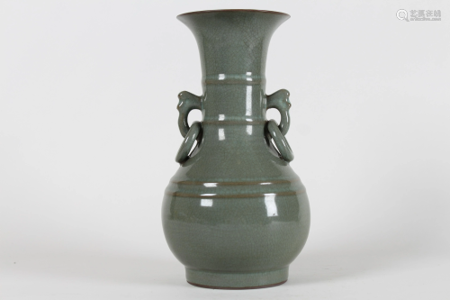 A Chinese Duo-handled Fortune Porcelain Vase