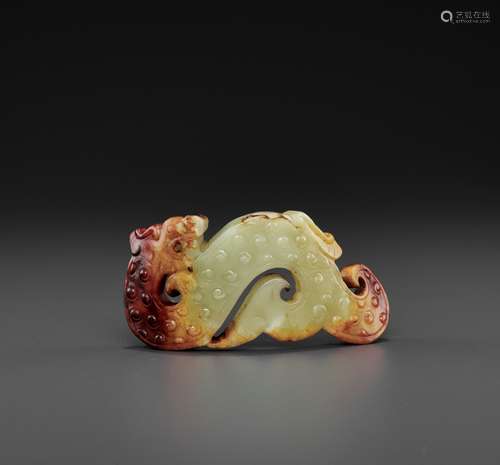 A 'ARCHAISTIC' JADE WRIST ORNAMENT, SONG DYNASTY