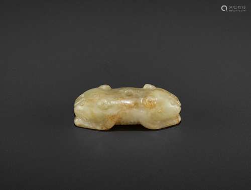 A 'DOUBLE CAT' RUSSET JADE PENDANT, MING DYNASTY