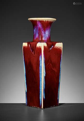 A FLAMBE-GLAZED SQUARE BALUSTER VASE, QING