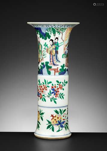 A WUCAI GU-FORM BEAKER VASE, TRANSITIONAL PERIOD