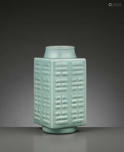 A GUAN-TYPE CONG VASE, TONGZHI MARK AND PERIOD