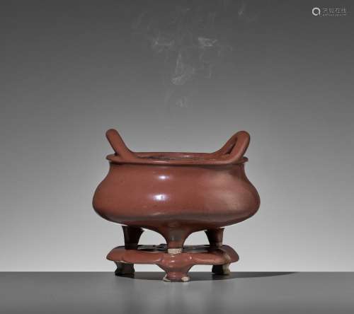 A RARE TRIPOD CENSER WITH MATCHING STAND, QING