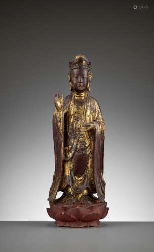 A RED AND GILT-LACQUERED WOOD GUANYIN, 17TH-18TH