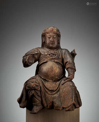 A LARGE WOOD FIGURE OF GUANDI, LATE MING DYNASTY