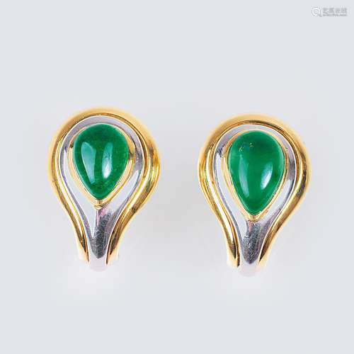 Juwelier Wilm est. 1767, Hamburg. A Pair of Emerald Earrings...