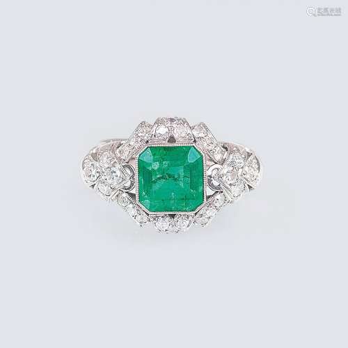 An Art-déco Emerald Diamond Ring.