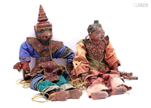 2 Indian wooden puppet dolls