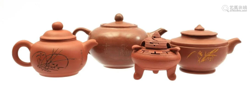 3 earthenware Yixing teapots