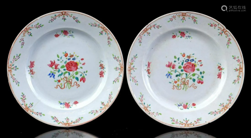 2 Famille Rose porcelain dishes