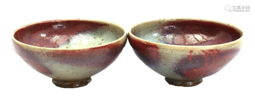 2 earthenware glazed bowls