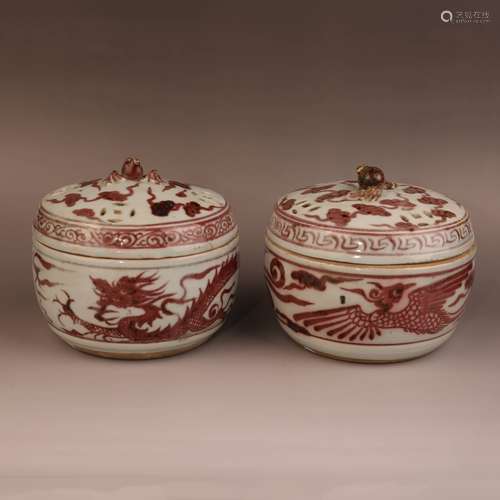 A pair of dragon and phoenix lid jars