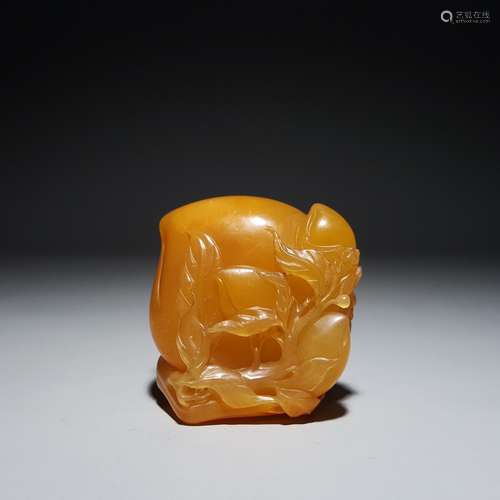 chinese tianhuang stone peach ornament