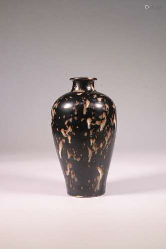 chinese jizhou kiln porcelain meiping