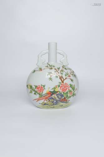 chinese famille rose porcelain moonflask