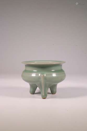 chinese longquan kiln porcelain censer