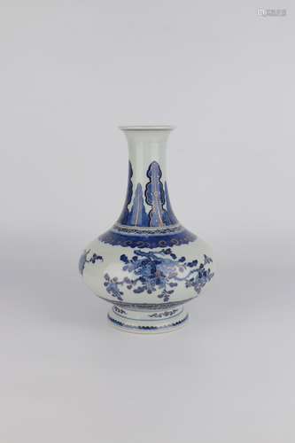 chinese blue and white porcelain vase